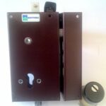 Serrure Mottura 468 3 points main droite marron